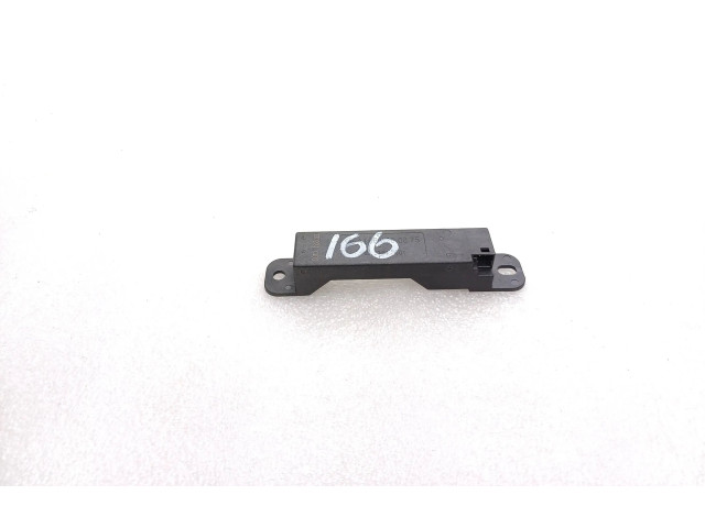 Блок управления A1668200075   Mercedes-Benz GL X166