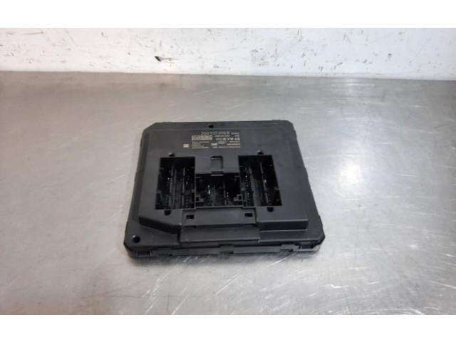 Блок предохранителей  2Q0937090B   Skoda Scala    