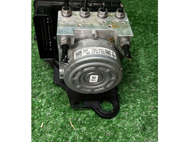 Блок АБС 5Q0614517DN Audi Q3 F3 2018 - года