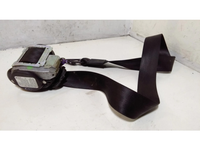 Передний ремень безопасности