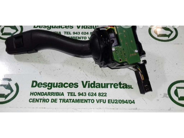 Ручка стеклоочистителей 8P0953519E, 10004012 Audi A3 S3 8P