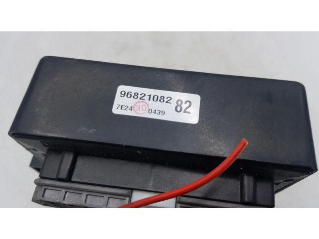 Pojistková skříňka 96821082 Chevrolet Captiva 2012