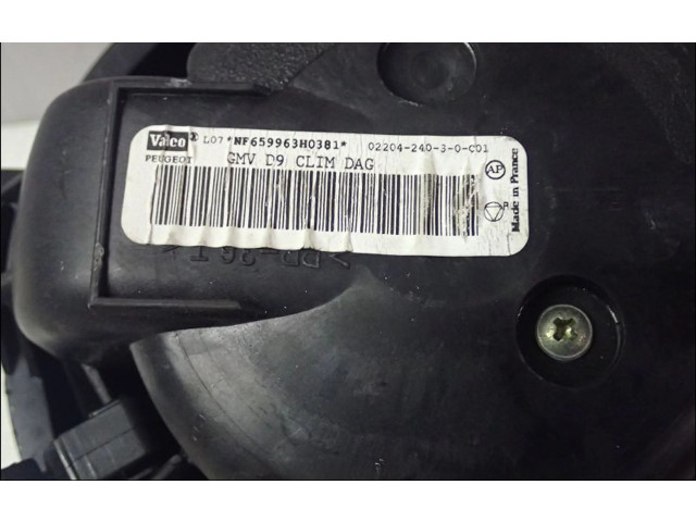 Вентилятор печки Peugeot 406