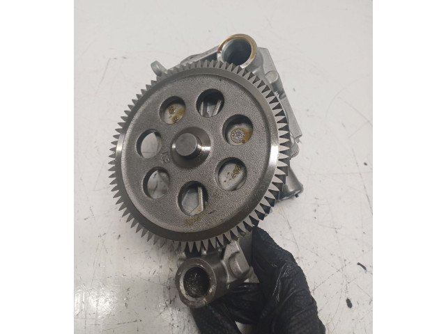 Масляный насос 32257092 Volvo XC40