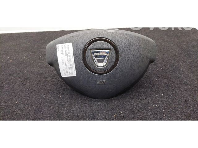 Подушка безопасности водителя 985100037R Dacia Duster