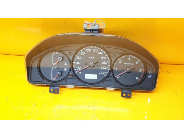 Панель приборов WHCB16C Mazda Premacy