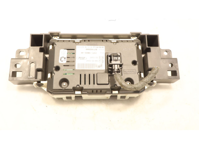 Дисплей       Ford Focus