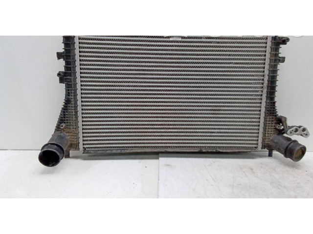 Интеркулер 1k0145803BM Volkswagen Caddy