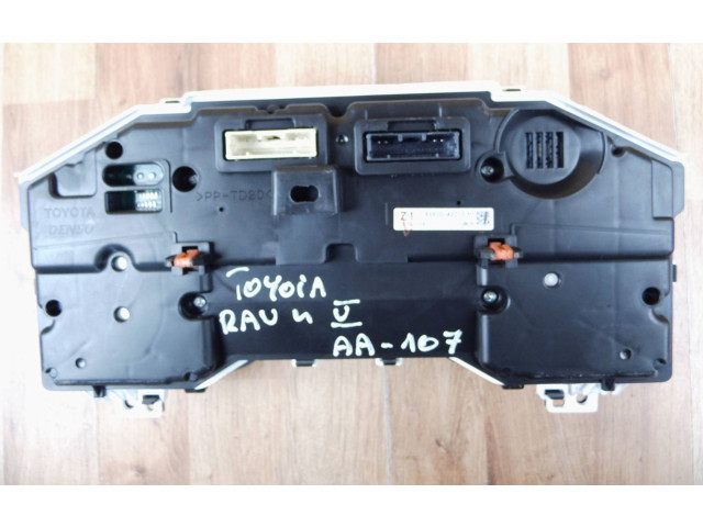 Přístrojová deska Toyota RAV 4 (XA50) 2019 8380042Z10