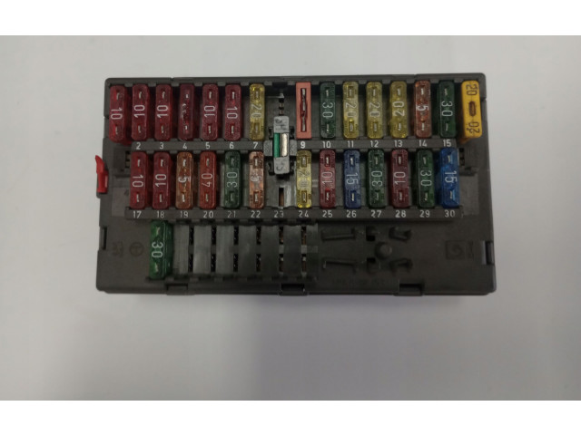 Блок предохранителей 9627935480, 9627935480   Citroen Xantia    