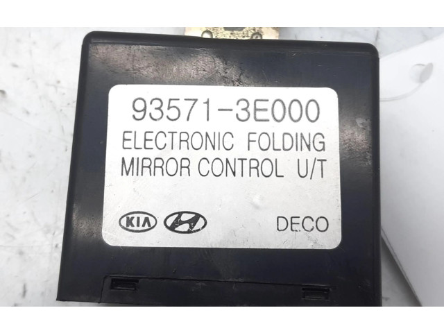 Řídící jednotka 935713E000 KIA Sorento