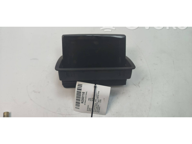 Дисплей 8U0.857.273E Audi Q3 8U