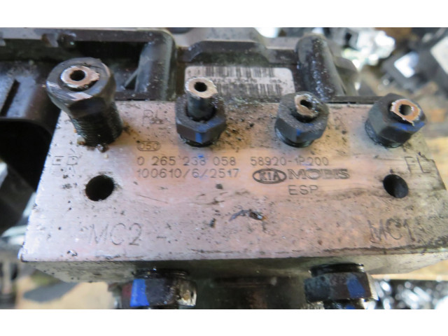 Jednotka ABS 265238056   KIA Venga 2011