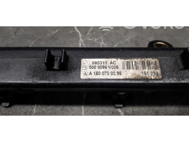 Топливная рампа a1600700295 Smart ForTwo II