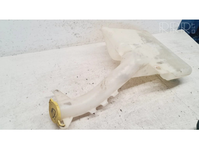 Бачок оконной жидкости