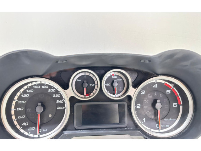 Přístrojová deska Alfa Romeo Mito 2012 Y50001, A2C53302036