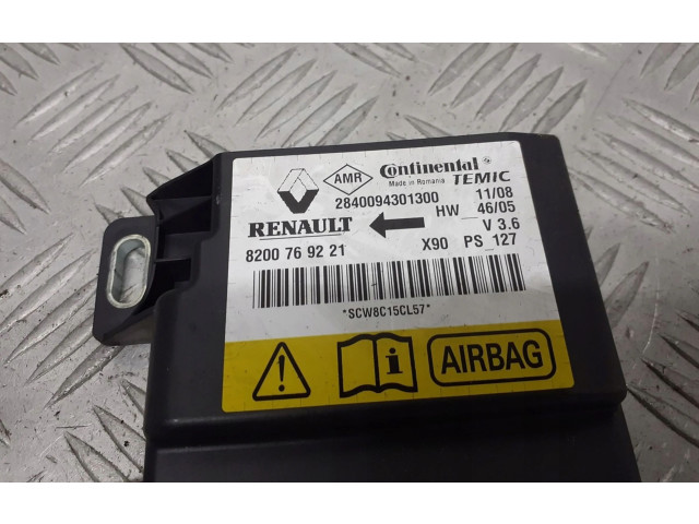 Блок управления надувных подушек 8200769221 Dacia Logan I