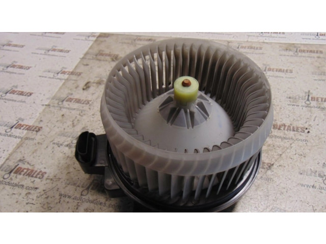 Вентилятор печки AV2727008093 Toyota Avensis T270