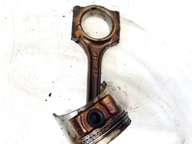 Поршень с шатуном Honda Accord для бензинового двигателя 2.2