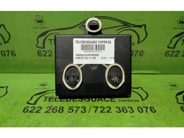 Řídící jednotka 4L0959795B Audi Q7 4L 2014