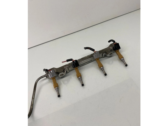 Vstřikovač 2325037010, 069073026 Toyota Auris 150