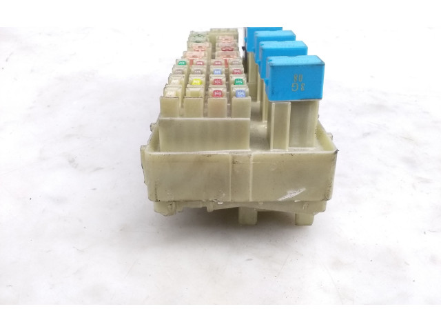 Pojistková skříňka Toyota Camry 2005