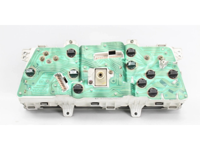 Přístrojová deska Toyota Starlet (P70) III 1985 8301010610, 2573001740