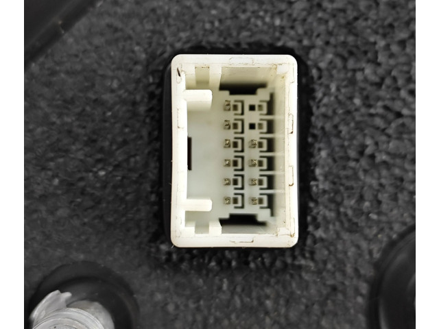 Зеркало (управляемое электричеством) 7893A37000 SsangYong Korando