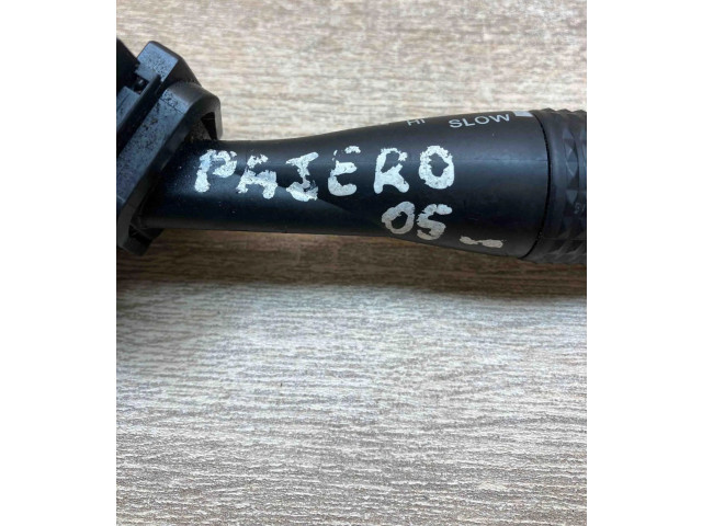 Ручка стеклоочистителей P7140G52 Mitsubishi Pajero