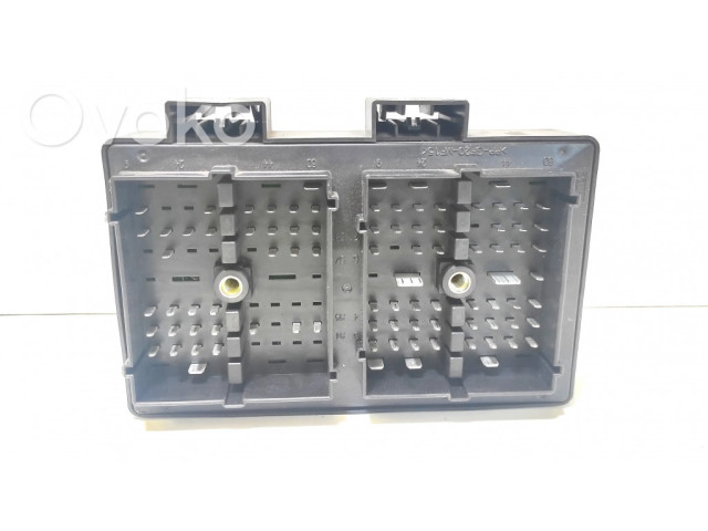 Pojistková skříňka 96821082 Chevrolet Captiva 2008