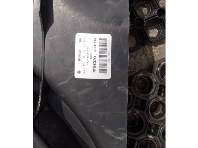 Вентилятор радиатора 30741144, 0130206838 Volvo S60