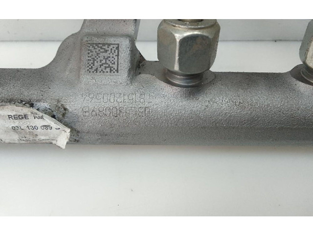 Vstřikovací lišta 03L130089B Volkswagen Caddy