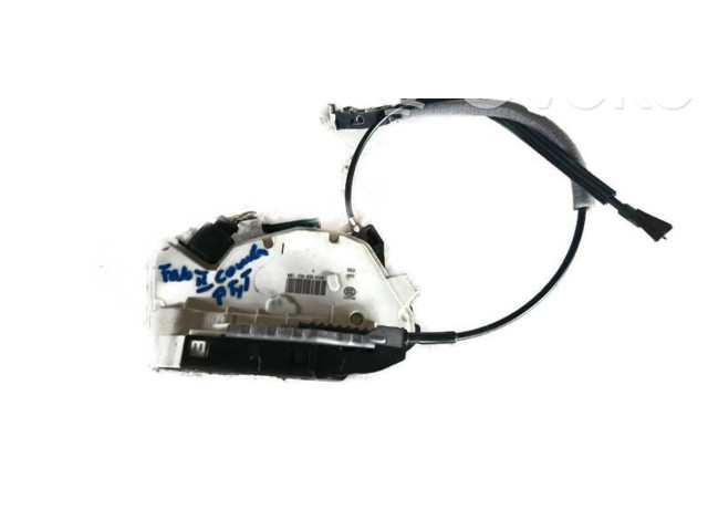 Замок багажника 1S4839016B Skoda Fabia Mk2 (5J) 2007 - 2014 года