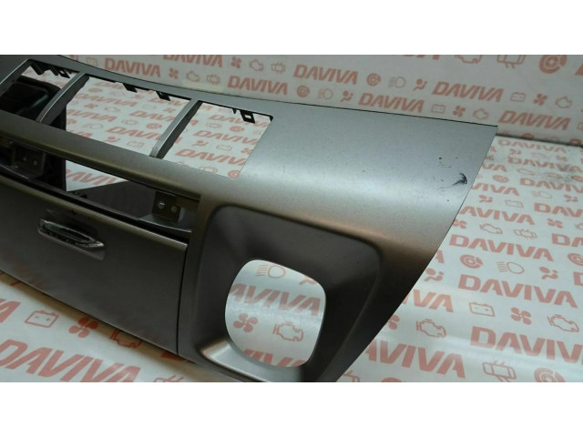 Отделка внутренней панели