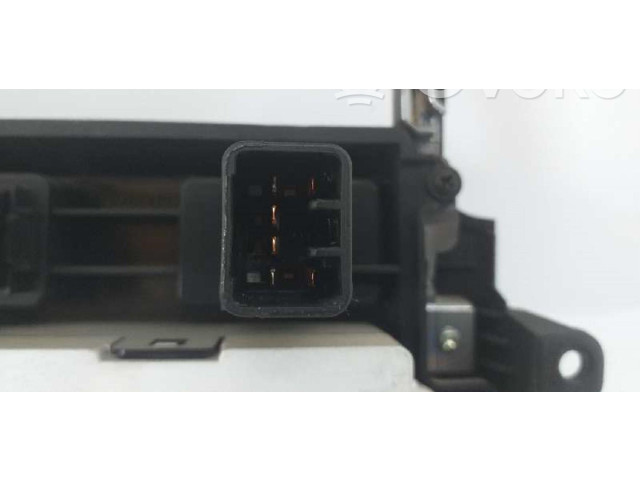 Дисплей    945003E500   KIA Sorento