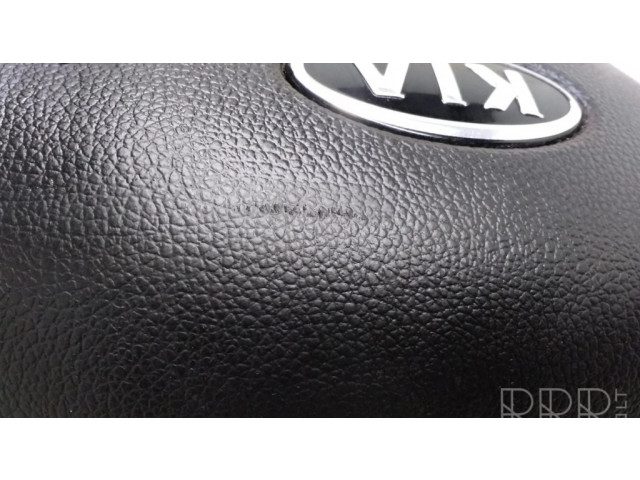 Подушка безопасности водителя 569003U100   KIA Sportage