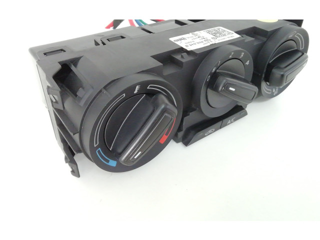 Блок управления климат-контролем 6V0820045, 6V0820045   Skoda Fabia Mk3 (NJ)
