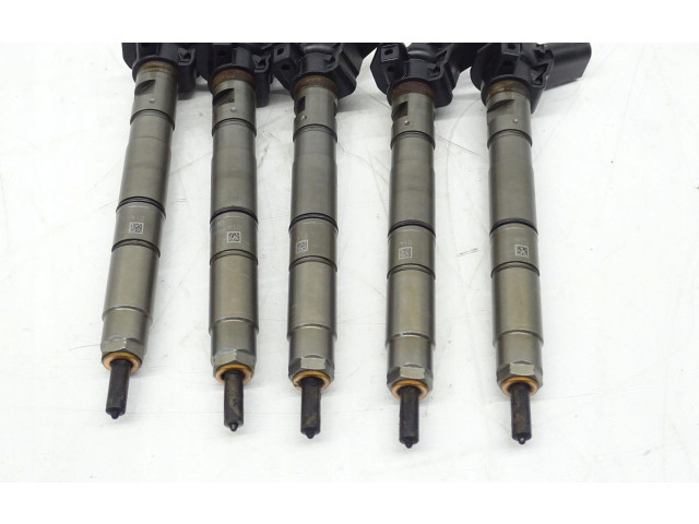 Vstřikovač 057130277AK Audi A8 S8 D3 4E