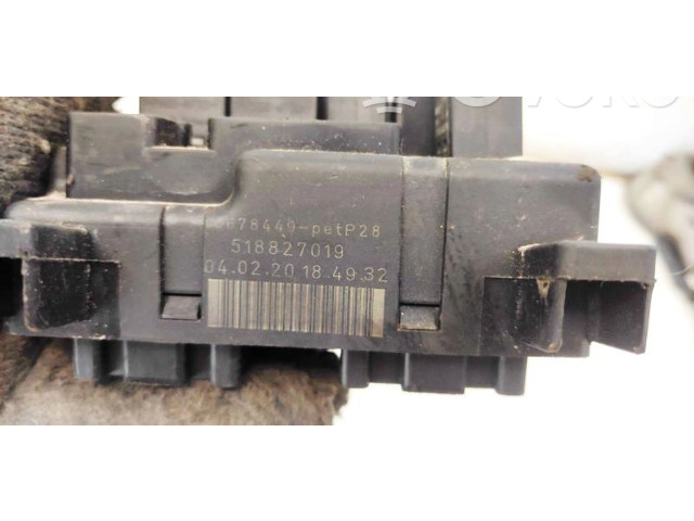 Блок предохранителей  518827019, 8678449   Volvo XC90    