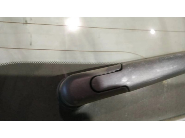 Моторчик заднего дворника Mazda 3 I