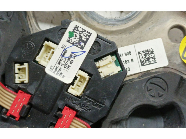 Volant Volkswagen Touareg II 2013