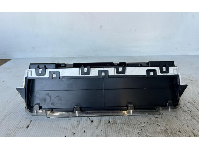 Панель приборов J3   Daihatsu Cuore       