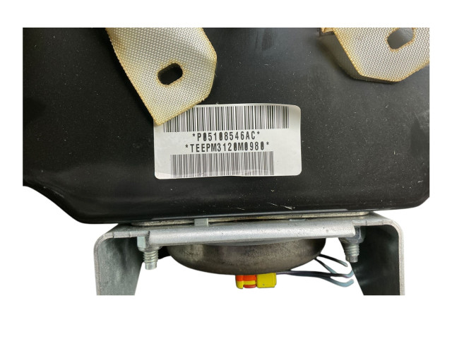 Подушка безопасности пассажира P05108546AC, 610828500A   Jeep Compass