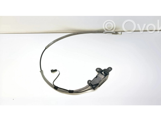 Замок багажника 51247183196 BMW X5 E70 2006-2013 года