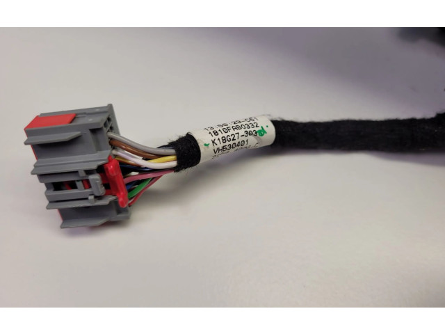 Зеркало (управляемое электричеством) Jaguar E-Pace