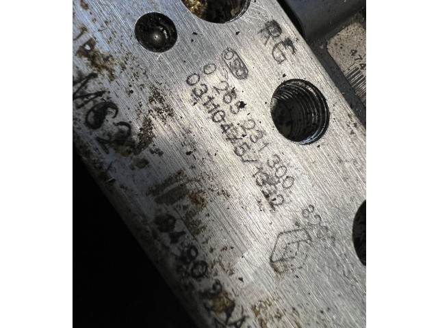 Jednotka ABS 8200038695, 0265231300 Renault Megane II 2004