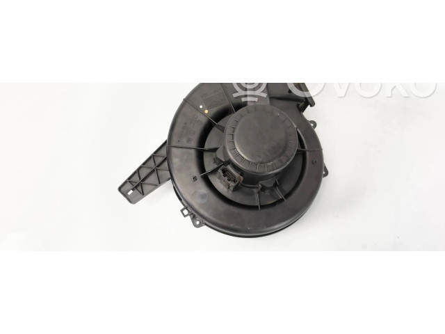 Вентилятор печки 6Q1819015 Skoda Fabia Mk1 (6Y)