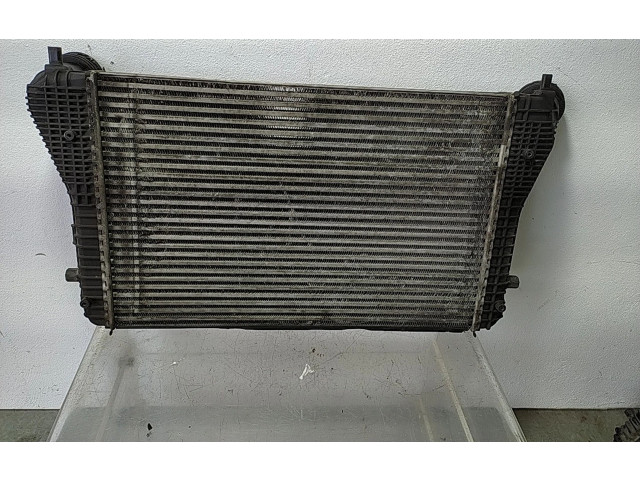 Интеркулер  1K0145803A   Audi A3 S3 8P 