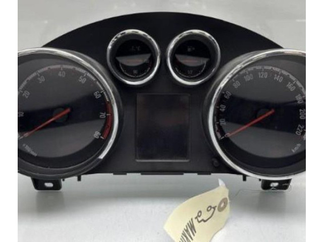 Панель приборов 13346158 Opel Meriva B