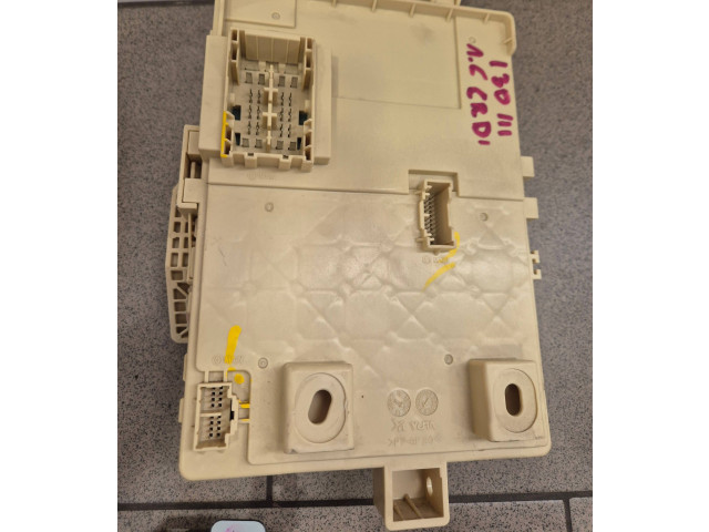 Řídící jednotka 391992U000 Hyundai i30 2019